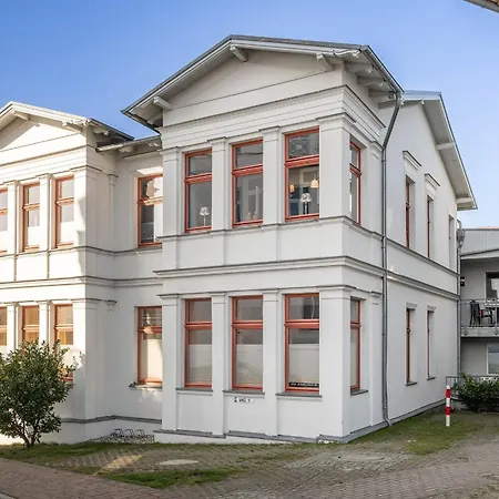 Apartamento Haus Meerblick 11 *
